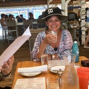 Meet your Posher, Catherine